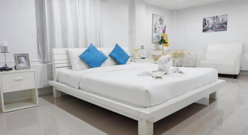 Chic Hotel Suratthani Σούρατ Τανί Εξωτερικό φωτογραφία
